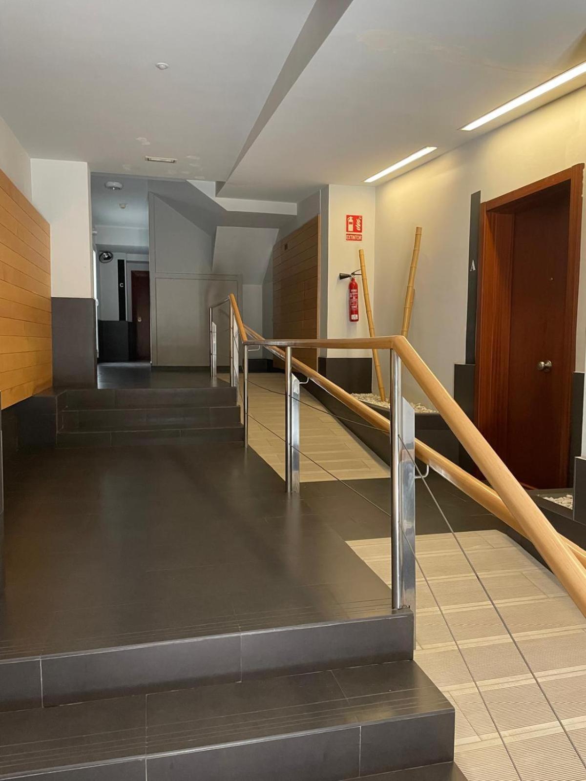 Apartamento Tiboli Home Бильбао Экстерьер фото