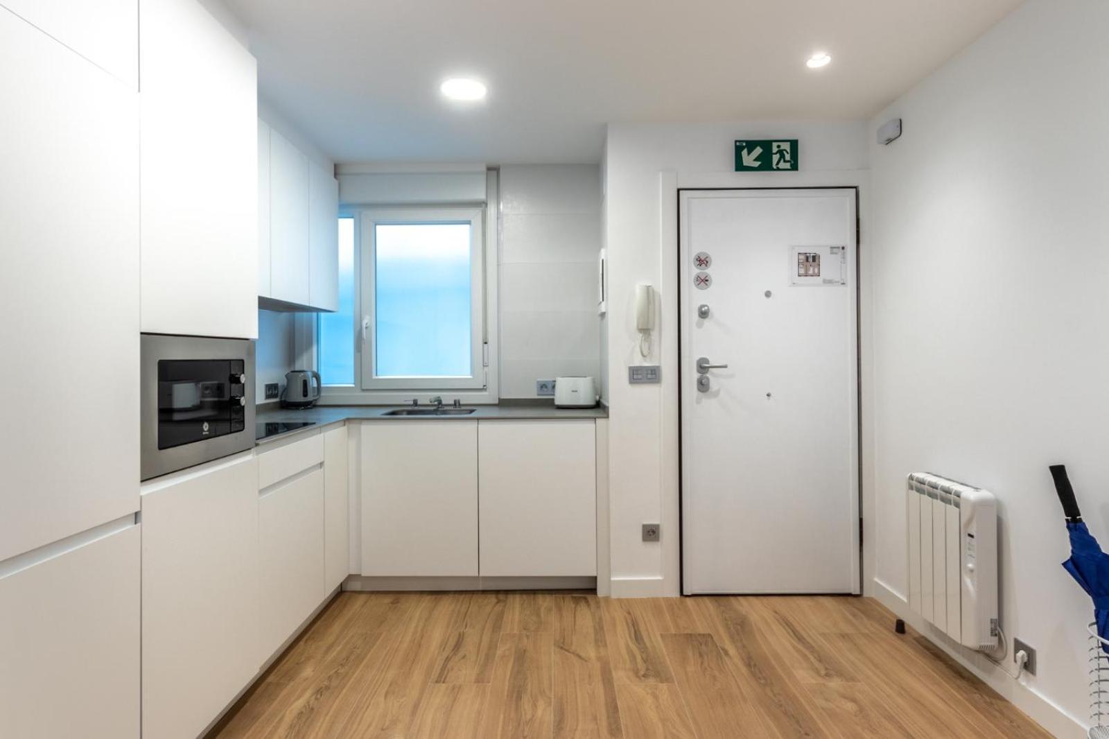 Apartamento Tiboli Home Бильбао Экстерьер фото
